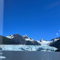 Снимок сделан в Stan Stephens Glacier &amp;amp; Wildlife Cruises пользователем Paulette B. 7/25/2022