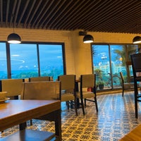 Foto tirada no(a) Cau Go Restaurant por Honey_Poco em 8/30/2023