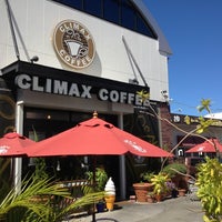 Photo taken at Climax Coffee 北谷ハンビー店 by yam900is on 7/27/2013