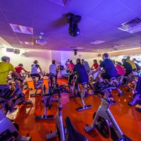 Foto tirada no(a) Fitness Hut por Fitness Hut em 6/16/2015