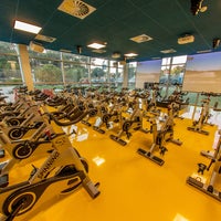 Foto tirada no(a) Fitness Hut por Fitness Hut em 6/16/2015