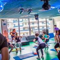 Foto tirada no(a) Fitness Hut por Fitness Hut em 6/16/2015