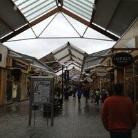 clarks mcarthur glen opening times