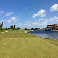 Photo taken at The Ritz-Carlton Golf Club, Grand Cayman by John F. on 10/26/2012