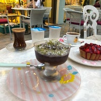 Photo taken at Cupcakes Torta by Sezgin G. on 6/22/2019