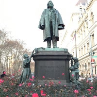 Photo taken at Cadman Plaza Henry Ward Beecher Monument by Jean 💜 on 12/10/2015