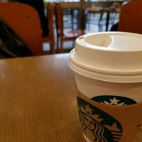 Photo taken at Starbucks by 虎 講. on 1/30/2017