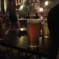 Das Foto wurde bei 1516 Cervecería Palermo von Veronica G. am 1/23/2017 aufgenommen