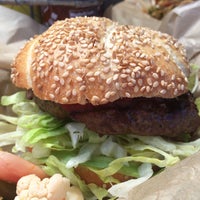 7/3/2015にStella H.がVictory Burgerで撮った写真