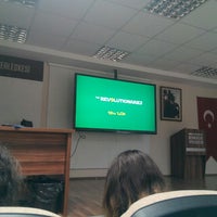 Foto diambil di AIESEC in Bursa oleh Ergun Ö. pada 6/10/2016