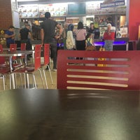 Photo taken at Burger King by abdullah o. on 9/4/2019