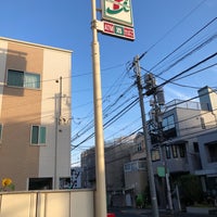 Photo taken at 7-Eleven by Taro Y. on 8/6/2019