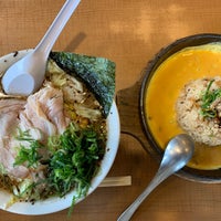 Photo taken at 丸源ラーメン 八熊通店 by 大鹿 義. on 5/21/2021