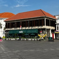 Photo taken at Batavia (Kota Tua) by Nor on 2/19/2024