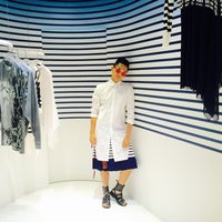 Jean Paul Gaultier銀座店 Boutique In 中央区 Jean Paul Gaultier銀座店 Boutique In 中央区