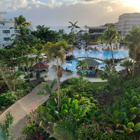 รูปภาพถ่ายที่ Sonesta Maho Beach Resort, Casino &amp;amp; Spa โดย Marga C. เมื่อ 2/16/2020