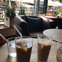 7/13/2018 tarihinde Carl Å.ziyaretçi tarafından Cafe Java'de çekilen fotoğraf