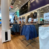 Photo taken at UNIQLO by Gene X. on 3/8/2021