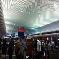 Photo taken at Delta Ticket Counter by Ej T. on 7/12/2012