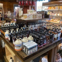 Photo taken at The Vermont Country Deli by miss wang W. on 4/13/2022