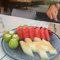 Foto scattata a Sunmare Balık Restaurant da Nurdan K. il 7/5/2021