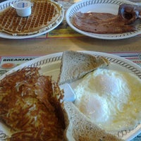 Photo taken at Waffle House by Dennis C. on 6/5/2014