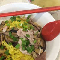 Photo taken at 58 Minced Meat Noodle by Carine J. on 7/5/2014