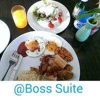 Photo taken at Boss Suites Hotel by DAY K. on 7/2/2014