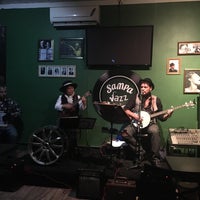 Photo taken at Sampa Jazz Bar by Thiago P. on 3/19/2017