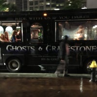 Foto tomada en Ghosts and Gravestones Boston  por Tom S. el 10/10/2017