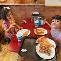 Foto diambil di Posa Posa Restaurant &amp;amp; Pizzeria oleh Marianna A. pada 9/3/2021