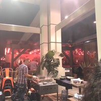 Foto diambil di Mezcal Cantina y Cocina oleh Diana C. pada 7/15/2018