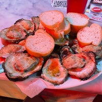 Photo taken at Acme Oyster House by Tom B. on 4/9/2024