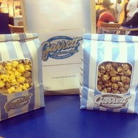 Photo taken at Garrett Popcorn Shops by Pricila P. on 5/8/2014