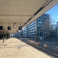 Photo taken at Hannover Hauptbahnhof by Antje K. on 2/14/2023