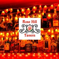 Foto scattata a Rose Hill Tavern da Rose Hill Tavern il 3/25/2016