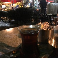 Das Foto wurde bei Fırat Nargile Cafe von Tufan S. am 6/9/2018 aufgenommen