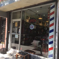 8/3/2016에 John M.님이 Manhattan Barber Shop에서 찍은 사진