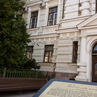 Das Foto wurde bei Genocido aukų muziejus | Genocide Victims Museum von Explore Vilnius am 4/12/2013 aufgenommen