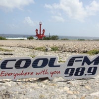 4/22/2014 tarihinde Cool FM 98.9 Arubaziyaretçi tarafından Cool FM 98.9 Aruba'de çekilen fotoğraf