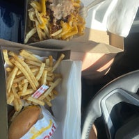 Photo taken at In-N-Out Burger by Darlene G. on 7/11/2023