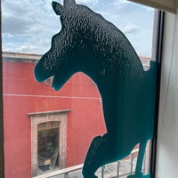 Photo taken at La Esquina, Museo del Juguete Popular Mexicano by Marco C. on 6/21/2022