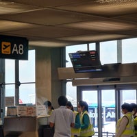 Photo taken at Gate A8 by Tanakawee แ. on 3/25/2022