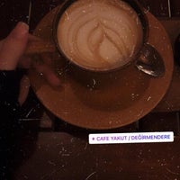 Foto tirada no(a) Cafe Yakut por Sinem T. em 11/2/2019