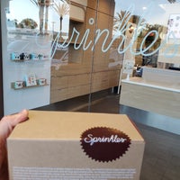 Photo taken at Sprinkles Cupcakes by Sandy B. on 7/26/2023