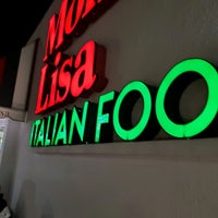 10/10/2021 tarihinde Sandy B.ziyaretçi tarafından Mona Lisa Italian Restaurant'de çekilen fotoğraf