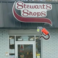 Photo taken at Stewart&amp;#39;s Shops by Evette on 11/19/2017