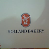 Review Holland Bakery