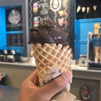 Photo taken at George&amp;#39;s Ice Cream &amp;amp; Sweets by Richard B. on 7/13/2019