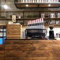 Photo prise au Ounce Coffee &amp;amp; Roastery par RAKAN le9/9/2021